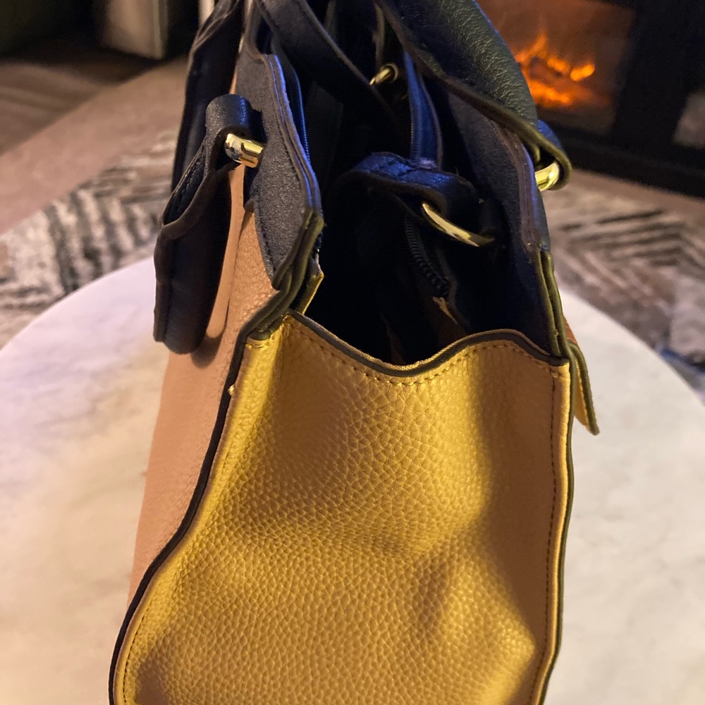 Elegant Tan and Black Women's Bag